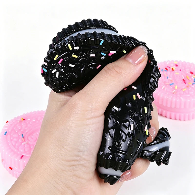 Cookies & Cream Slow-Rise Squishy