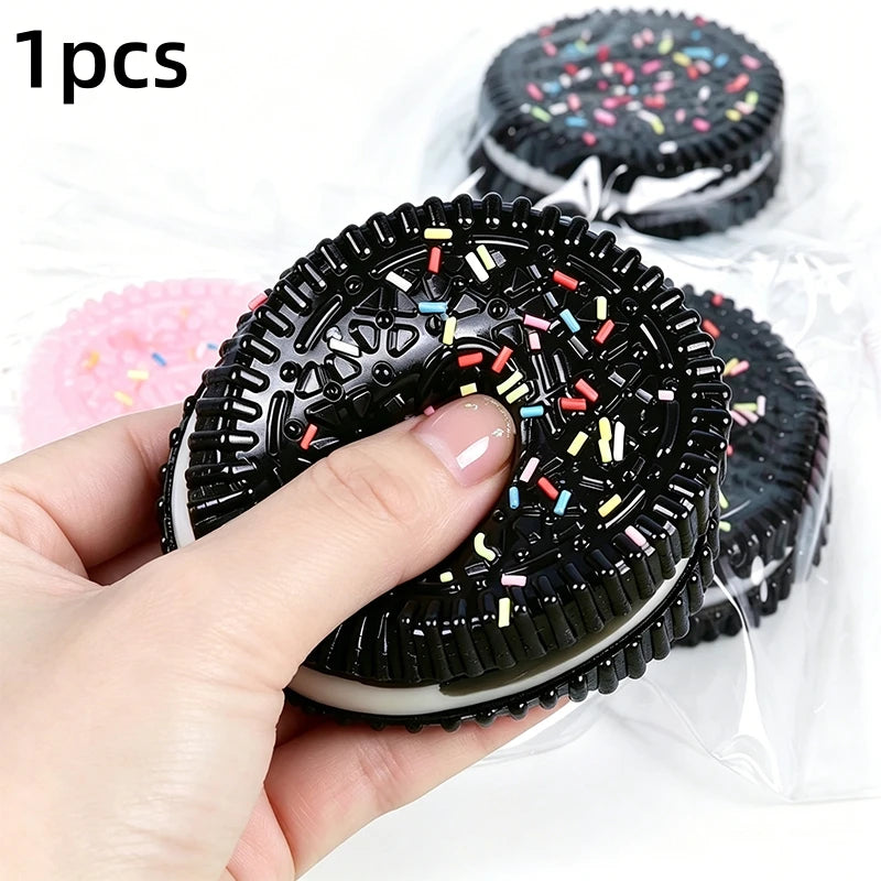 Cookies & Cream Slow-Rise Squishy