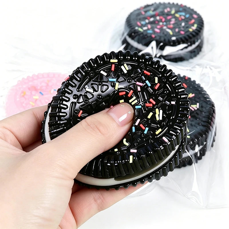 Cookies & Cream Slow-Rise Squishy