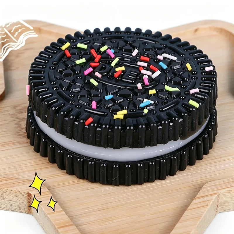 Cookies & Cream Slow-Rise Squishy